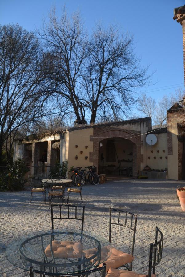 Posada Rural La Resinera La Adrada Bagian luar foto