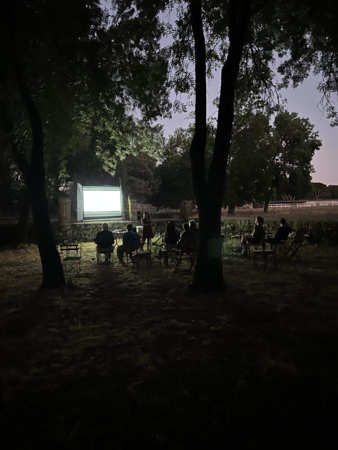 Posada Rural La Resinera La Adrada Bagian luar foto